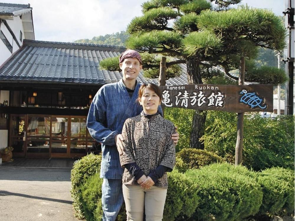Kamesei Ryokan Chikuma Exteriör bild